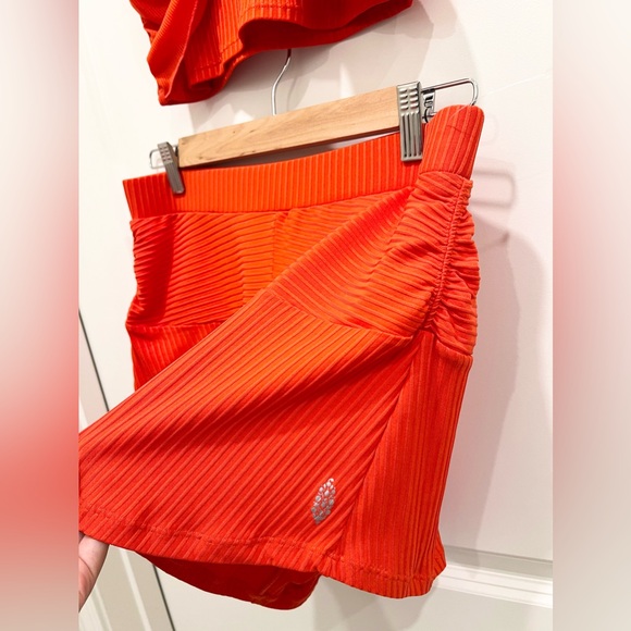 FREE PEOPLE Movement Plot Twist Short Set - Picture 5 of 9